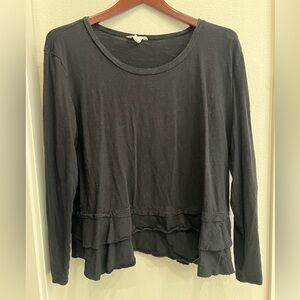 Caslon Women's Black Ruffle Hem Top